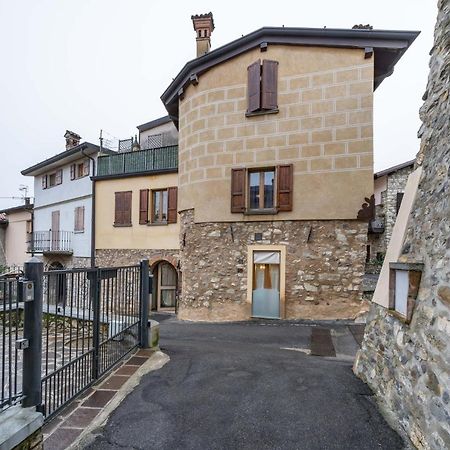 Colombaro Le Chateau Franciacorta - By Host4U公寓 外观 照片